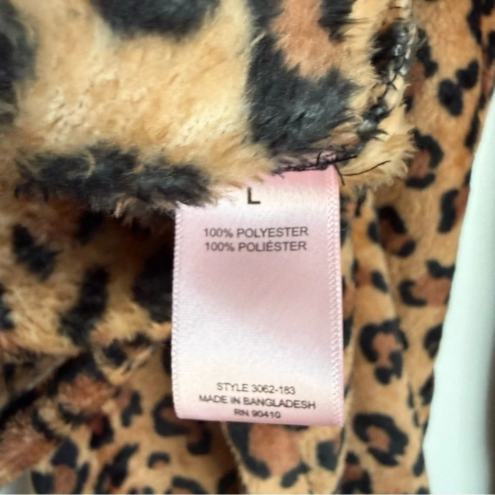 Juicy couture women’s Cheetah leopard loungewear set size large - Picture 5 of 9